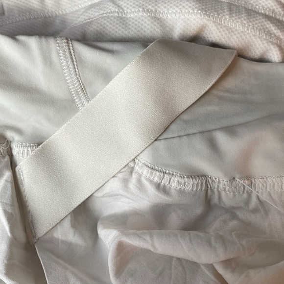 ❤️ Lululemon Fast & Free High-Rise Short 2" *Airflow In-Sense Emboss Size 4 NWT - Picture 11 of 11